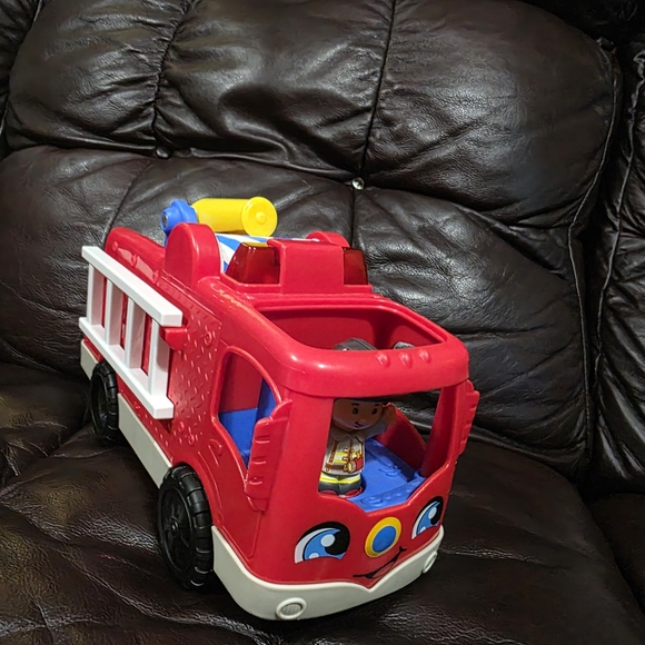 Mattel Other - Fisher-Price Firetruck